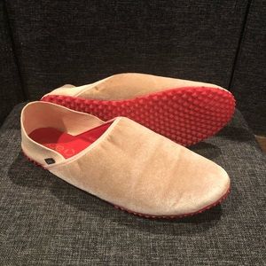 Plae Thai-Ha Dusty Rose